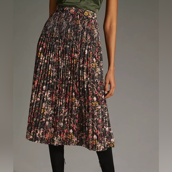 New Women’s Scotch & Soda Pleated Floral Print MidiSkirt!!🔥🔥🔥